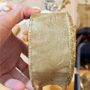 Elegant Gold Holiday Ribbon